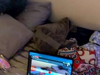 bennybubbles webcam camsoda model stream image