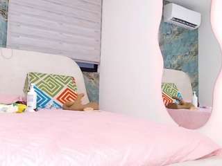 swee-thalia webcam model stream image