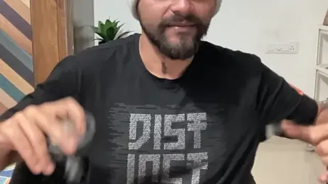 MakeMeAwareAah webcam model stream image