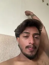 Seenu2199 webcam model stream image