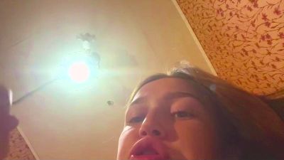 DixieOrofino webcam model stream image