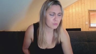 Leanympho webcam model stream image