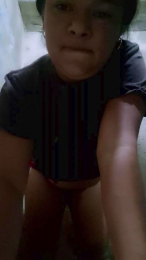 hotmom28 webcam model stream image