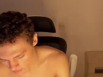 laureent__ webcam model stream image