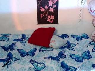 luxxanna webcam model stream image