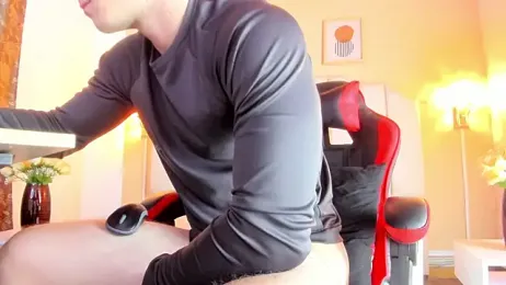 juan_prior webcam model stream image