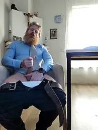 Gingerbeard40 webcam model stream image