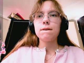 bellcromuel webcam model stream image