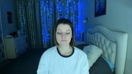 SoniNesti webcam model stream image