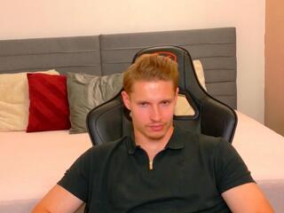 Connor Groff webcam model stream image