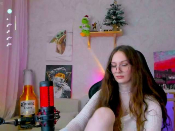 KiraRumGirl webcam model stream image