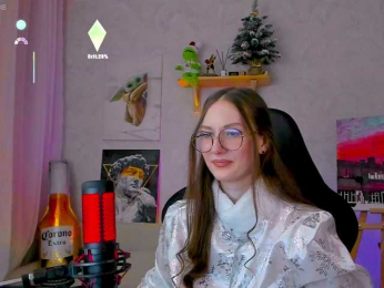 KiraRumGirl webcam model stream image