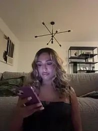 carminaurmommy webcam stripchat model stream image