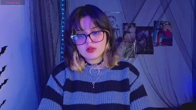 Scarleth_shadow webcam model stream image