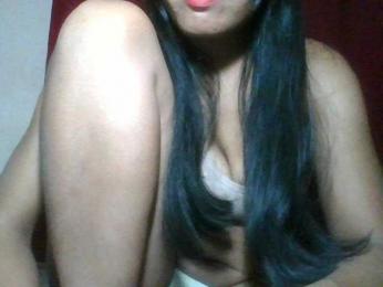 Keziah34 webcam bongacams model stream image