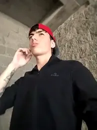 MattiDeLuca webcam model stream image