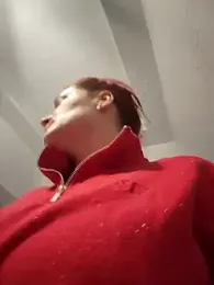 HollyTattoo webcam model stream image