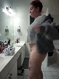 HollyTattoo webcam model stream image