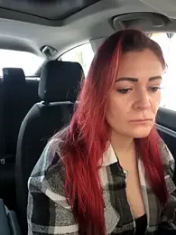 HollyTattoo webcam model stream image