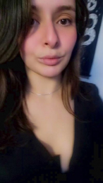 Roxannepiggy webcam model stream image