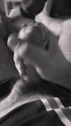 FrankieBully webcam model stream image