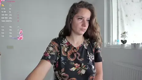 DiamondKay webcam model stream image