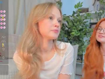 kiki_blue_eyes webcam model stream image