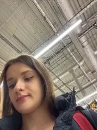 KittyQueeny webcam model stream image