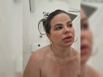 AliceBraga webcam model stream image