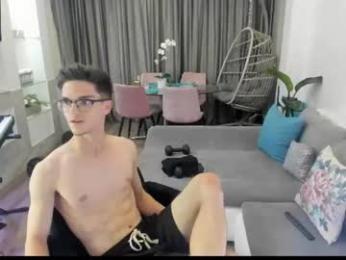 johnnyk8 webcam model stream image
