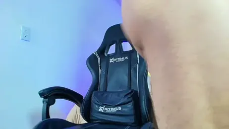 Milo_Storm webcam model stream image