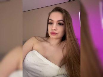 -___--_ webcam model stream image