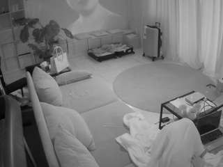 voyeurcam-julmodels-living-4 webcam model stream image