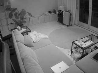 voyeurcam-julmodels-living-4 webcam model stream image