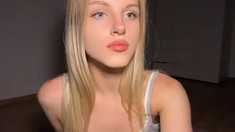 UnwedGrist webcam model stream image