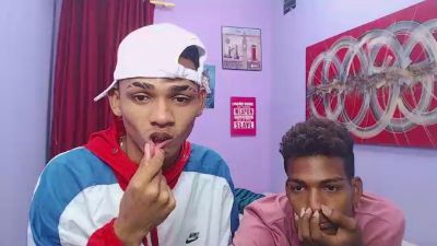 black_twinkss webcam cam4 model stream image