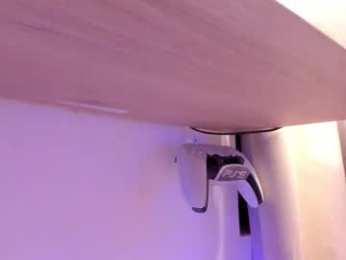 ashton_coleman_ webcam model stream image