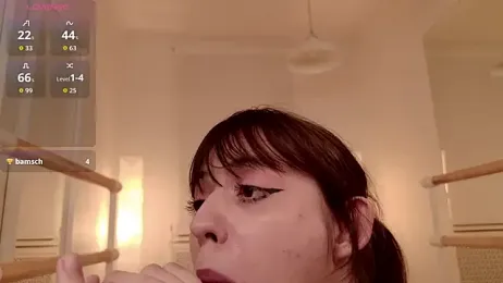 chloe_dreammm webcam model stream image