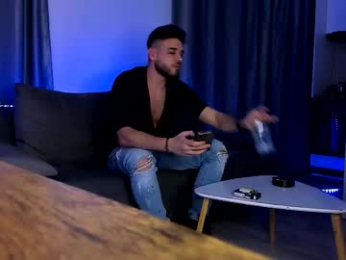 paris_lock webcam model stream image