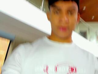 Jeyko Black webcam model stream image