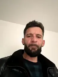 Michel_huge webcam model stream image