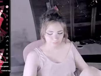 honeyapplealaska webcam model stream image