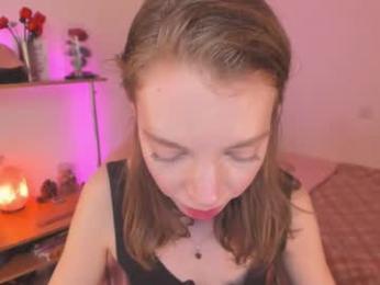 beautyeliise webcam model stream image