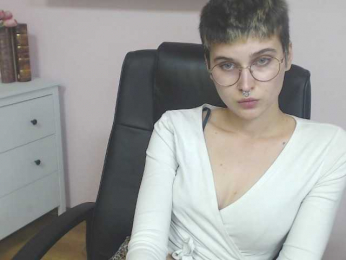 Soft-Sarah webcam model stream image