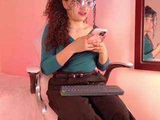 dahliabrowniee webcam model stream image