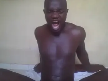 UsTwo_ webcam model stream image