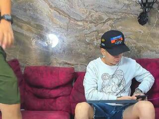 Devin & Mikee webcam model stream image