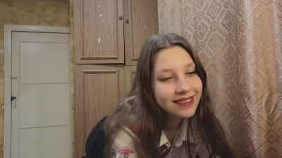 RoxannAbes webcam model stream image