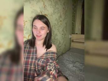 ohyet-kiss webcam model stream image