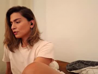 skyamber8v2 webcam model stream image